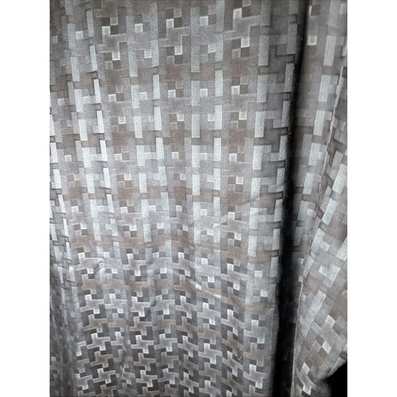 Robert Graham Flip Cuff Dress Shirt Mens sz XL Embriodered - Picture 5 of 16